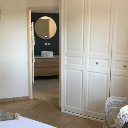 Apartment La Croix-valmer, 5 Pieces, 8 Personnes - Fr-1-726-16 *