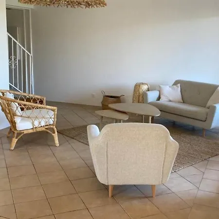 La Croix-valmer, 5 Pieces, 8 Personnes - Fr-1-726-16 Apartment