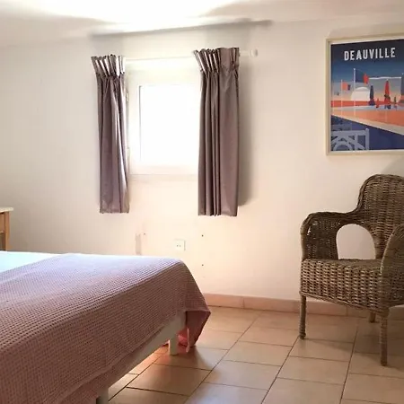 La Croix-valmer, 5 Pieces, 8 Personnes - Fr-1-726-16 Apartment La Croix-Valmer